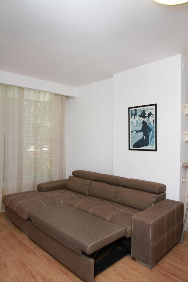 Apartments4You Betti Bat Yam Exterior photo